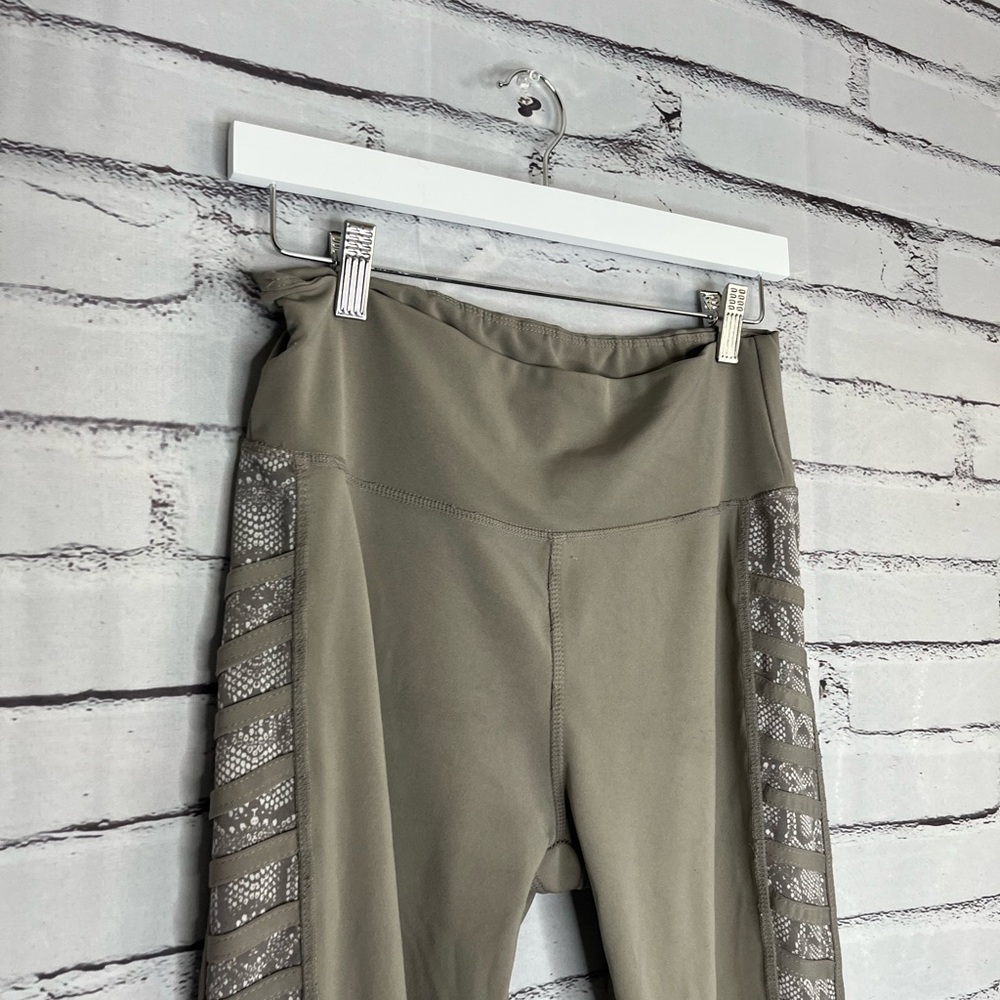 BSP Tan Ribbed Leggings Size L High-Waisted Stretchy Activewear Yoga Athletic - Picture 3 of 13